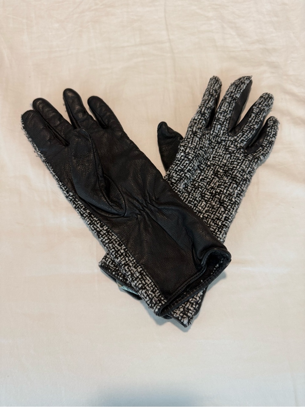 Merona Leather Tweed Gloves Black White Preppy Academia Winter 2014